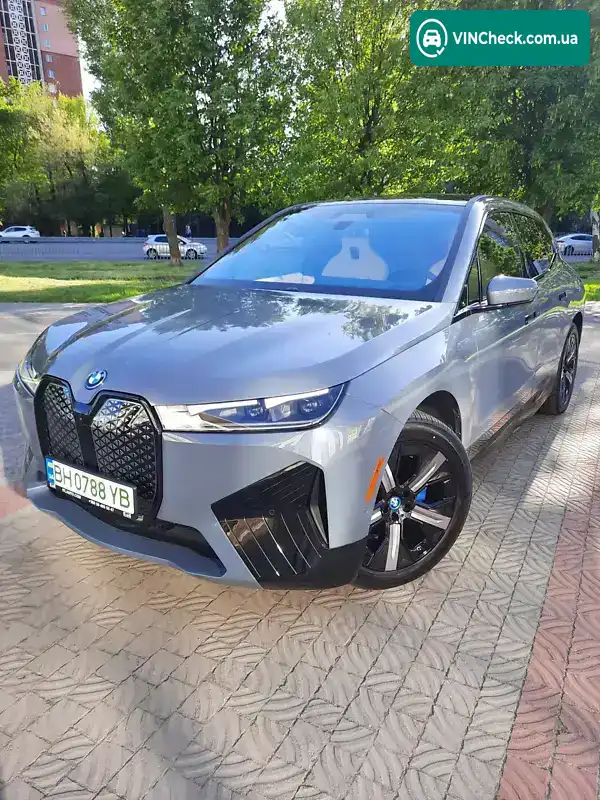 BMW iX 2023, фото з оголошення 1 з 21, VIN WB523CF02RCP23641