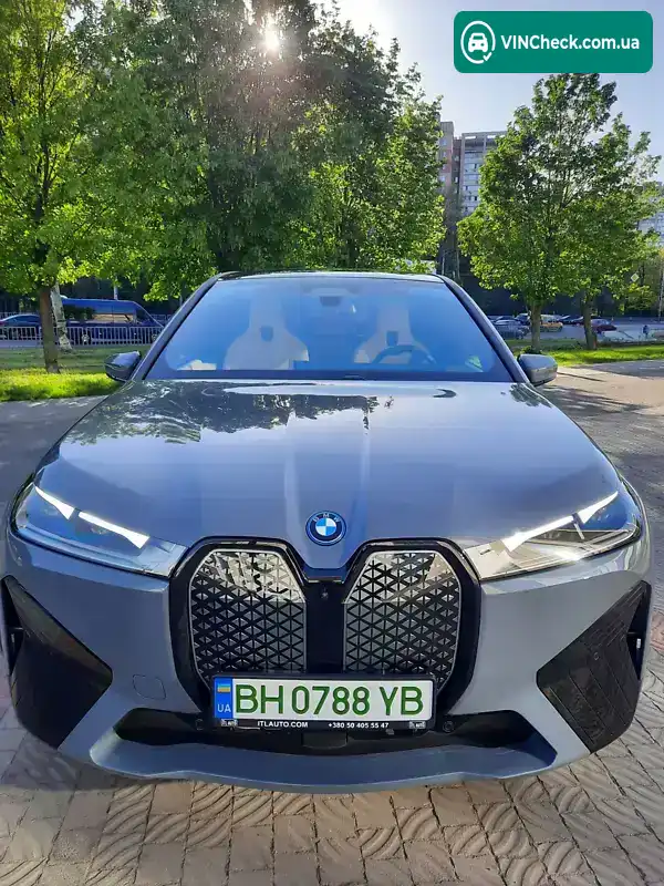 BMW iX 2023, фото з оголошення 2 з 21, VIN WB523CF02RCP23641