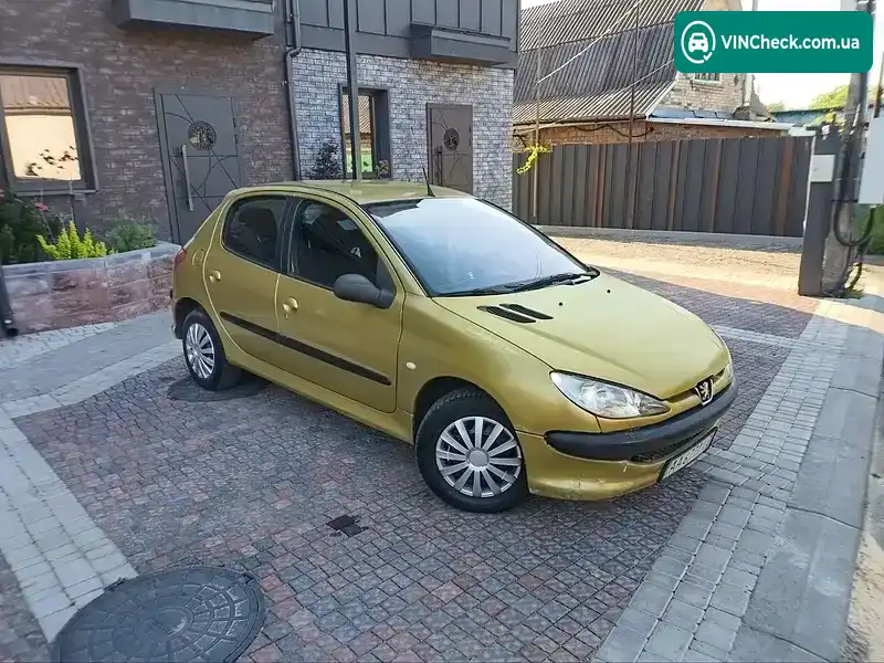 Peugeot 206 2003, фото з оголошення 1 з 11, VIN VF32AHFXF43568570