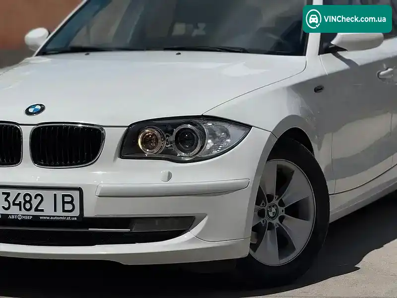 BMW 1 Series 2008, фото з оголошення 2 з 21, VIN WBAUE31040E079398