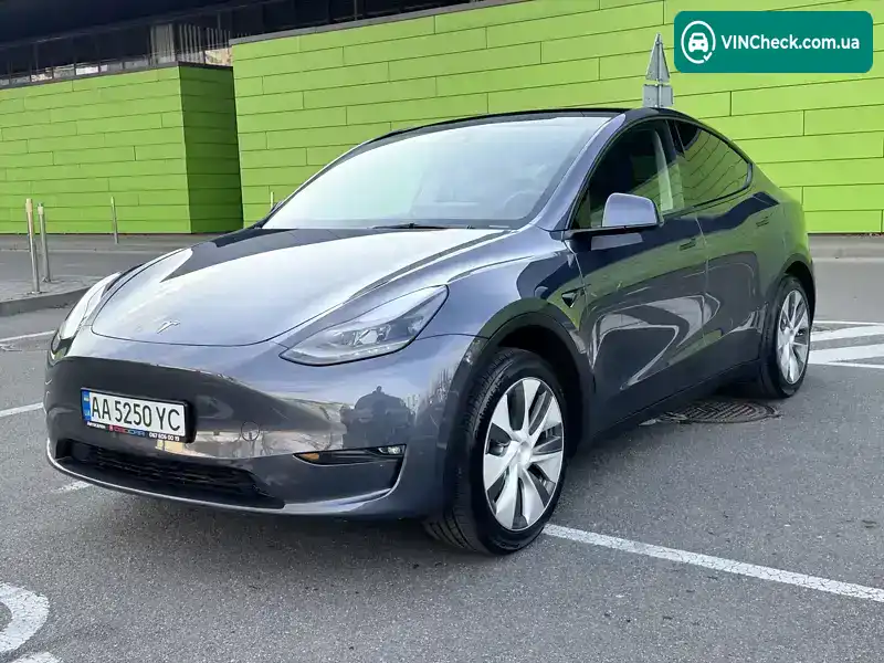 Tesla Model Y 2023, фото з оголошення 2 з 20, VIN 7SAYGDED6PF935135