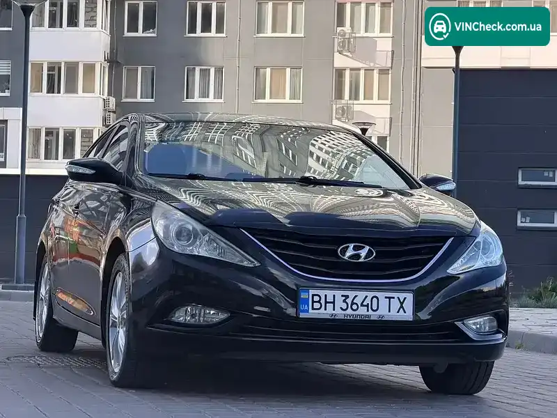 Hyundai Sonata 2010, фото з оголошення 2 з 20, VIN KMHEB41BABA133411