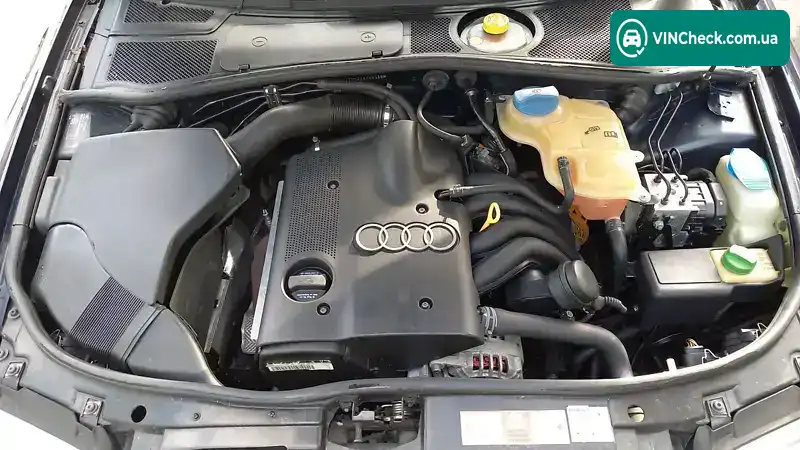 Audi A4 1999, фото з оголошення 1 з 20, VIN WAUZZZ8DZXA208590
