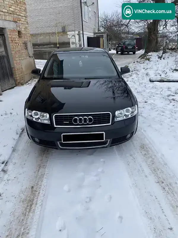 Audi A4 2001, фото з оголошення 1 з 10, VIN WAUZZZ8E92A103901