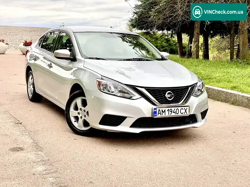 Nissan Sentra 2018, фото з оголошення 2 з 20, VIN 3N1AB7AP7JY293263