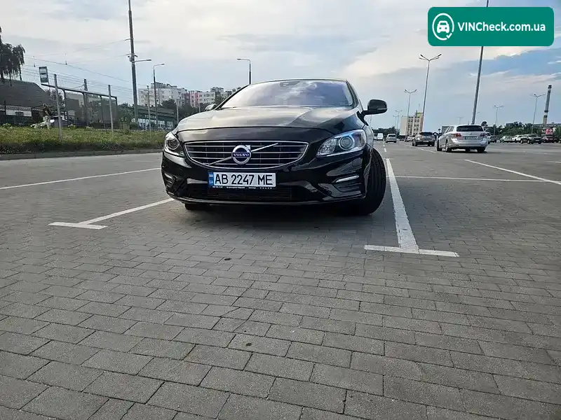 Volvo S60 2018, фото з оголошення 2 з 20, VIN YV126MFL2J2466934
