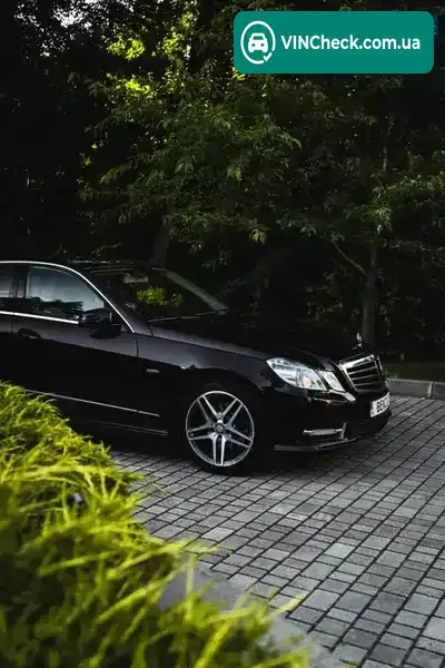Mercedes-Benz E-Class 2011, фото з оголошення 1 з 21, VIN WDD2120881A569313