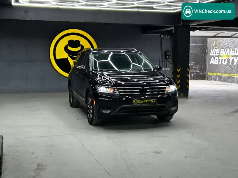 Volkswagen Tiguan 2021, фото з оголошення 1 з 20, VIN 3VV2B7AX3MM107801