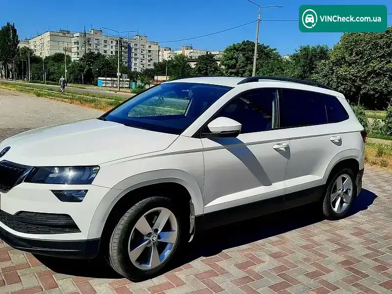 Skoda Karoq 2018, фото з оголошення 2 з 10, VIN TMBJR6NU1JB200142