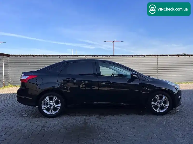 Ford Focus 2013, фото з оголошення 2 з 17, VIN 1FADP3F22DL311558