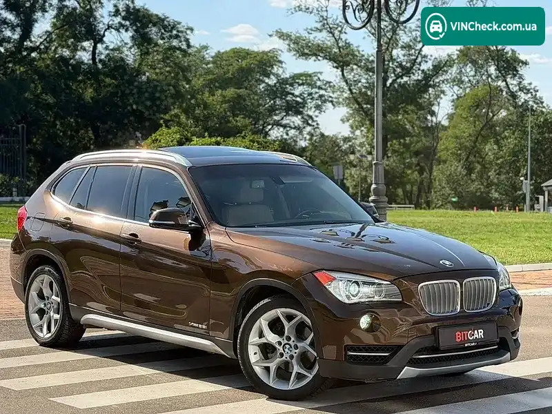 BMW X1 2013, фото з оголошення 1 з 20, VIN WBAVL1C51DVR89491