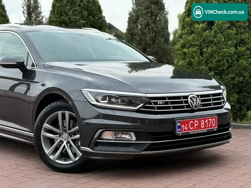 Volkswagen Passat 2018, фото з оголошення 2 з 20, VIN WVWZZZ3CZJE105786