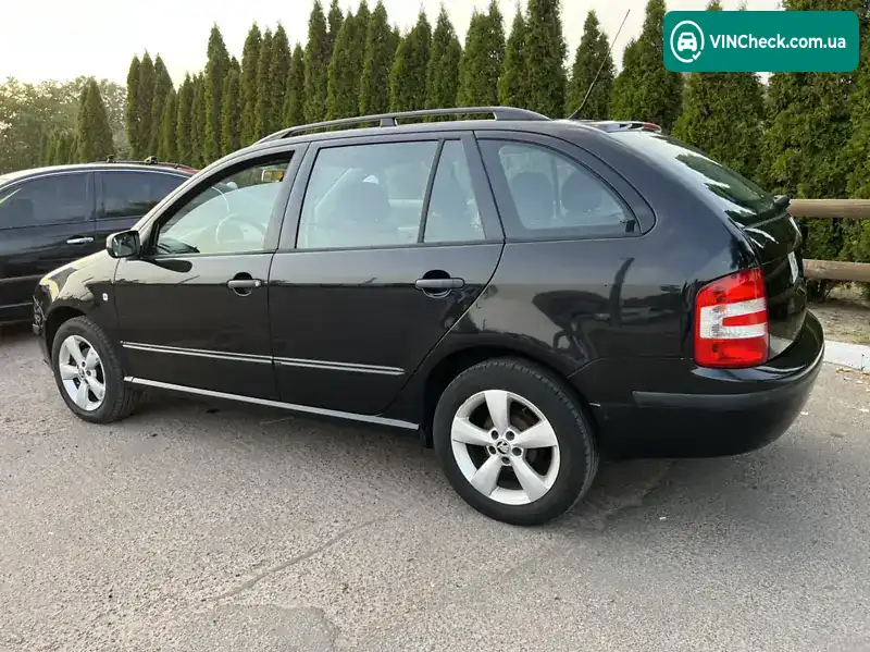 Skoda Fabia 2006, фото з оголошення 2 з 14, VIN TMBHX46Y274011166