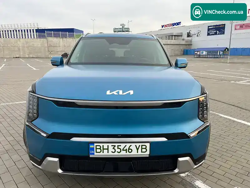 Kia EV9 2023, фото з оголошення 2 з 21, VIN KNDADFS5XR6028452