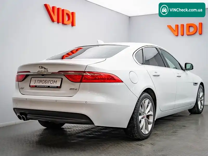 Jaguar XF 2016, фото з оголошення 2 з 20, VIN SAJBD4BN6HCY32256
