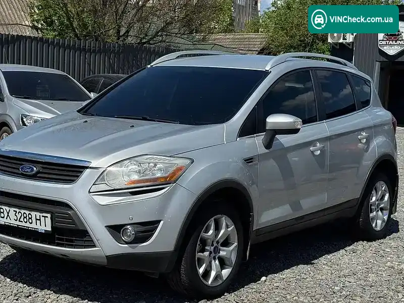Ford Kuga 2010, фото з оголошення 2 з 8, VIN WF0RXXGCDRAA71315