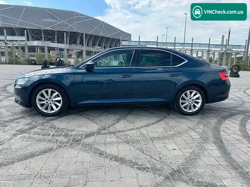 Skoda Superb 2015, фото з оголошення 1 з 17, VIN TMBAG9NP1G7018759