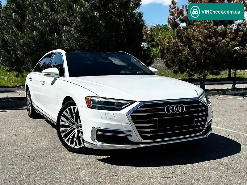 Audi A8 2019, фото з оголошення 2 з 21, VIN WAU8DAF8XKN021175