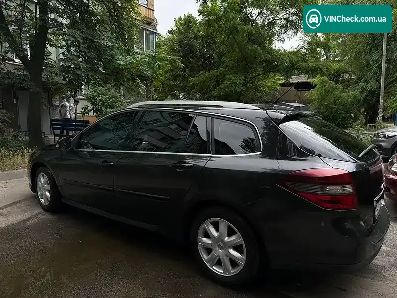 Renault Laguna 2010, фото з оголошення 2 з 13, VIN VF1KT0A0643455584