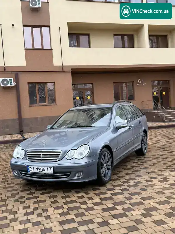 Mercedes-Benz C-Class 2004, фото з оголошення 1 з 20, VIN WDB2032081F631903