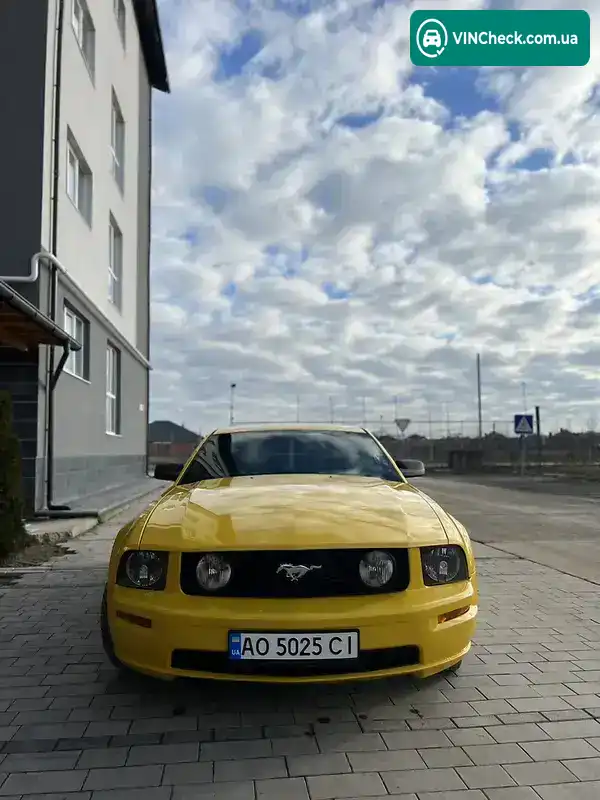 Ford Mustang 2006, фото з оголошення 2 з 10, VIN 1ZVFT82H765199060