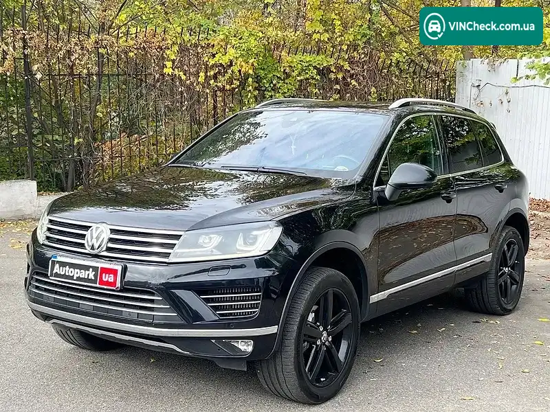 Volkswagen Touareg 2016, фото з оголошення 1 з 20, VIN WVGZZZ7PZGD038156
