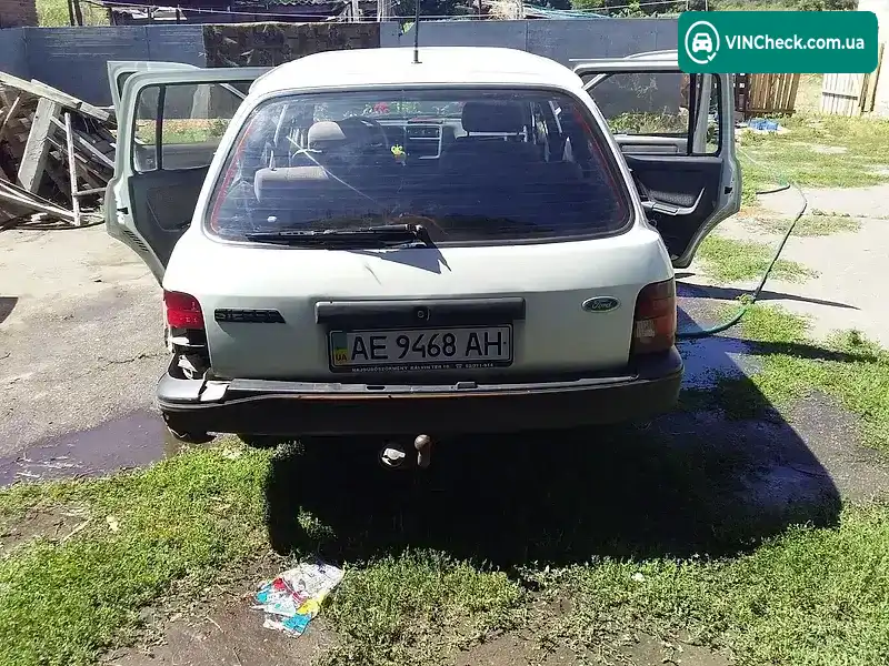 Ford Sierra 1985, фото з оголошення 1 з 3, VIN WF0NXXGBBNFG41854
