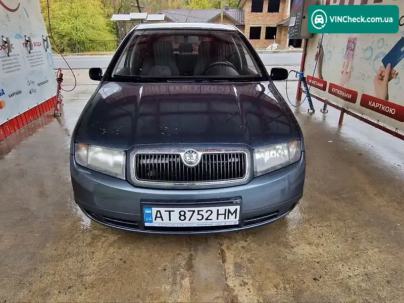 Skoda Fabia 2004, фото з оголошення 1 з 20, VIN TMBJC46Y144129136