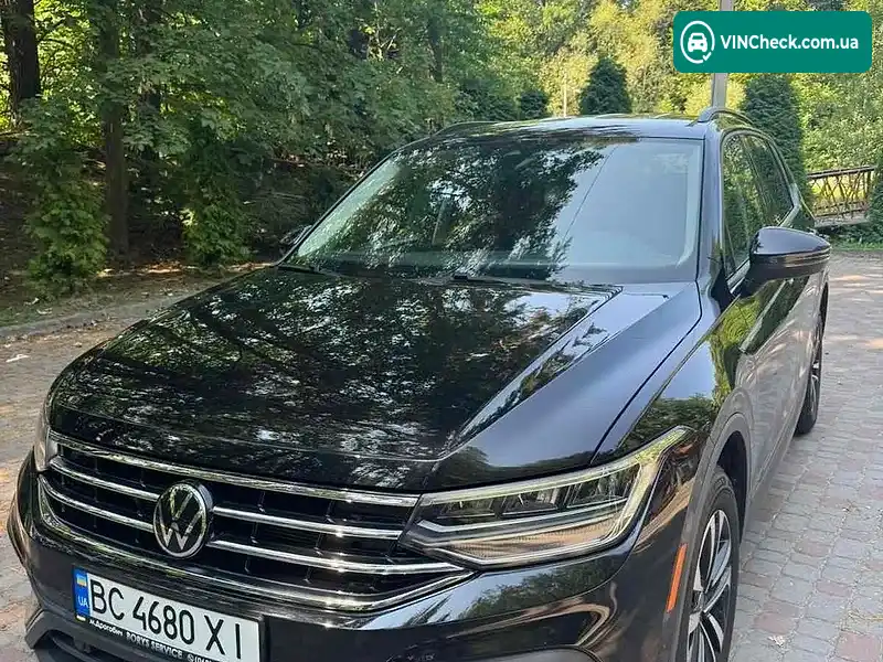 Volkswagen Tiguan 2023, фото з оголошення 1 з 17, VIN 3VVRB7AX5PM096237