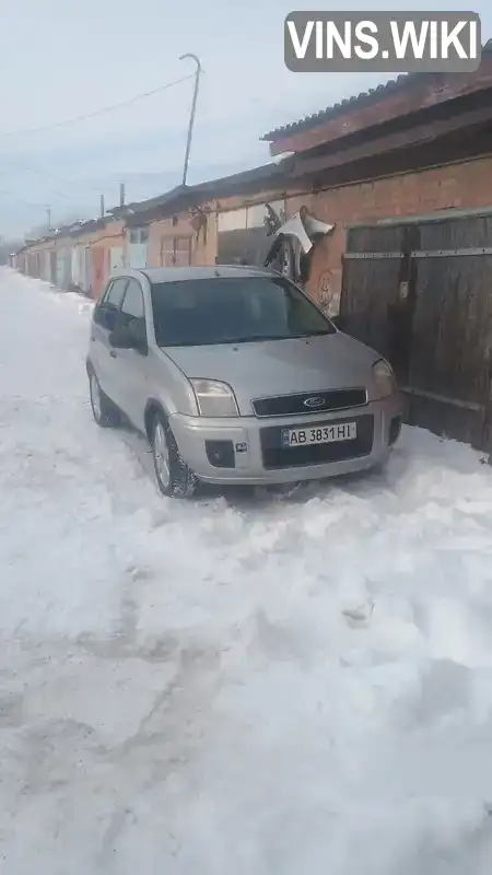 Ford Fusion 2005, фото з оголошення 2 з 6, VIN WF0UXXGAJU5R00743