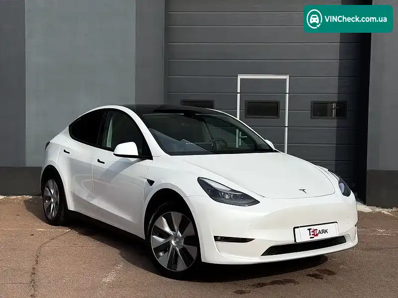 Tesla Model Y 2023, фото з оголошення 2 з 20, VIN 7SAYGAEE2PF752869