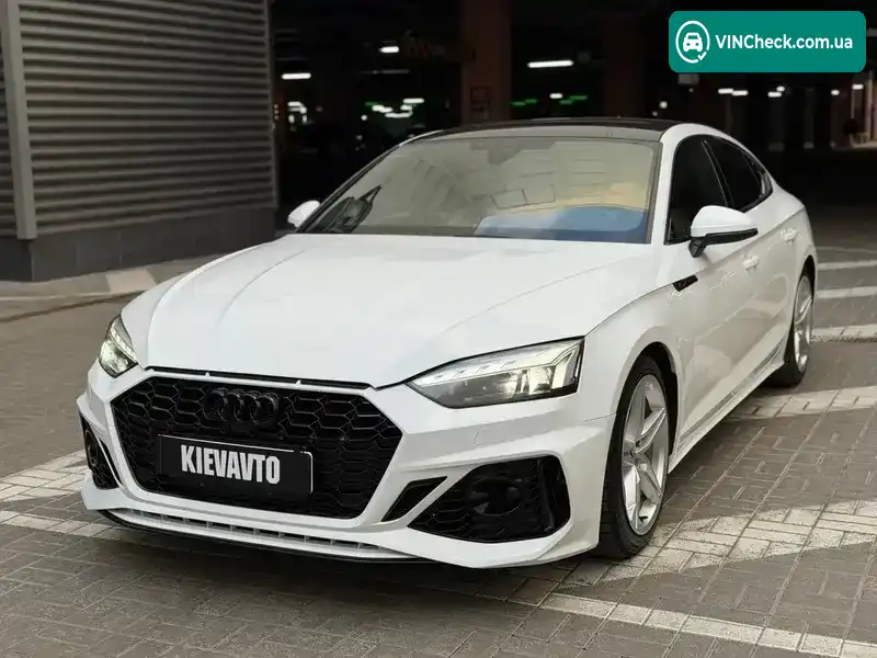 Audi A5 2021, фото з оголошення 2 з 20, VIN WAUDACF5XMA039260