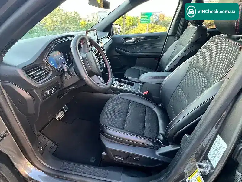 Ford Escape 2024, фото з оголошення 1 з 20, VIN 1FMCU9MN1RUB55847