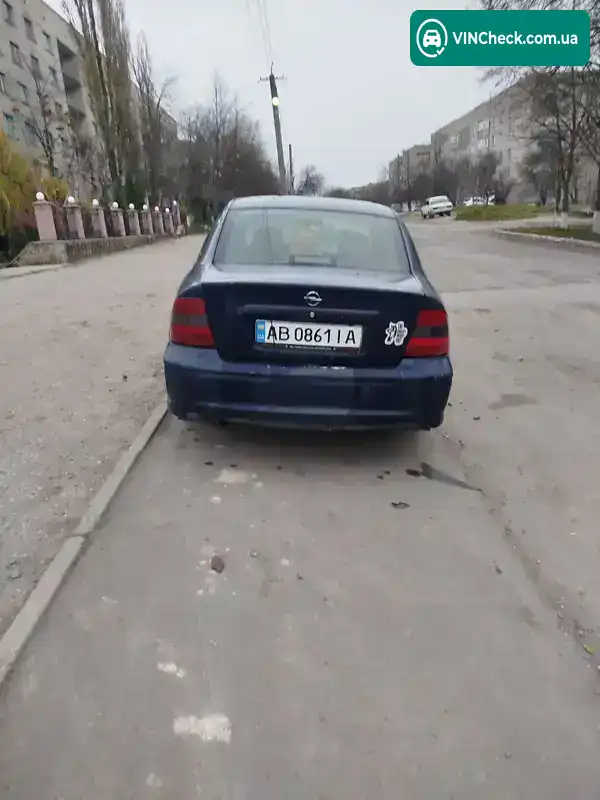 Opel Vectra 1997, фото з оголошення 1 з 7, VIN W0L000036V1990817