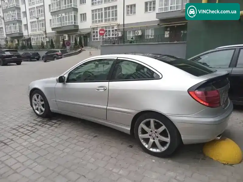 Mercedes-Benz C-Class 2002, фото з оголошення 2 з 5, VIN WDB2037421A401551