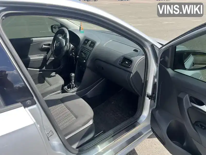 Volkswagen Polo 2019, фото з оголошення 2 з 21, VIN XW8ZZZ61ZLG014528