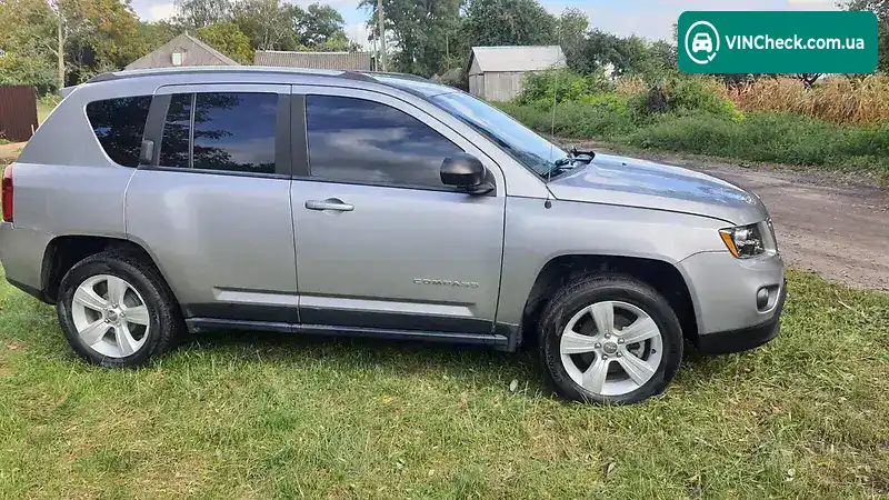 Jeep Compass 2015, фото з оголошення 2 з 17, VIN 1C4NJCBA8GD612265