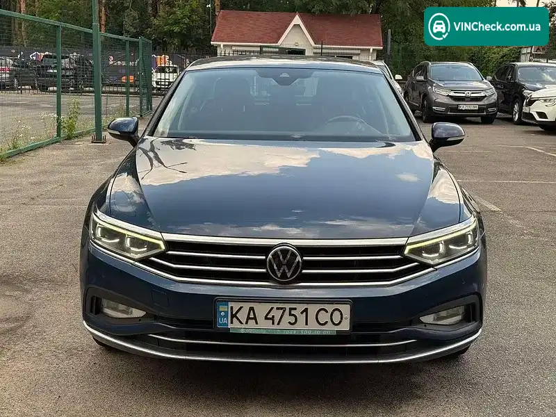 Volkswagen Passat 2020, фото з оголошення 2 з 15, VIN WVWZZZ3CZME074027