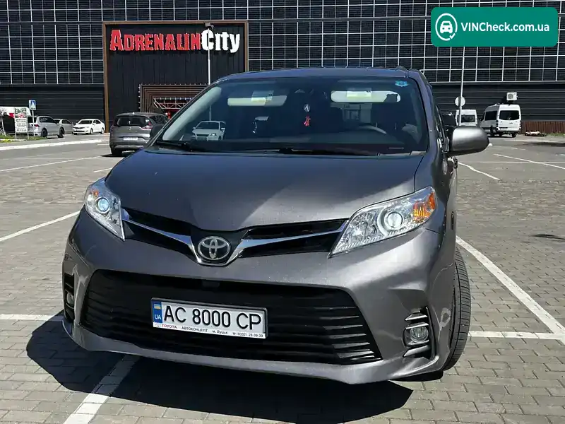 Toyota Sienna 2018, фото з оголошення 1 з 21, VIN 5TDKZ3DC4JS956827