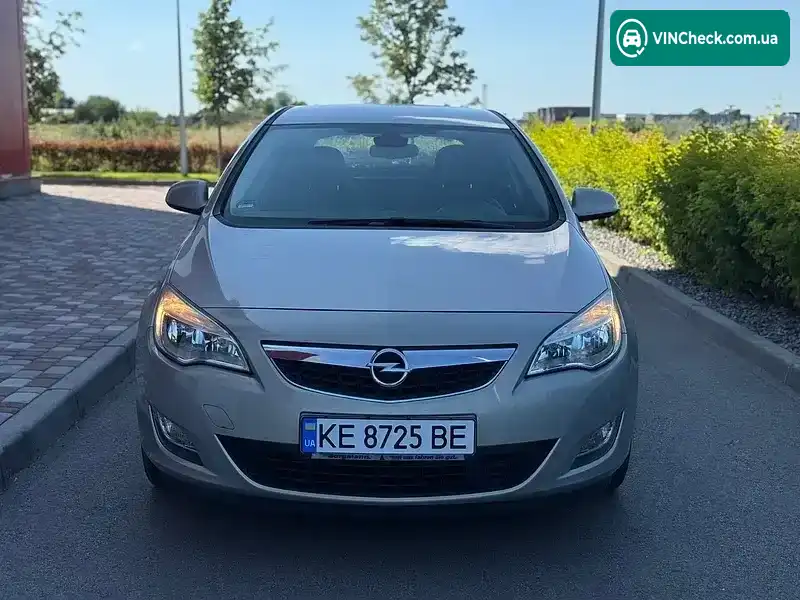 Opel Astra 2009, фото з оголошення 2 з 19, VIN W0LPD6EB0AG030090