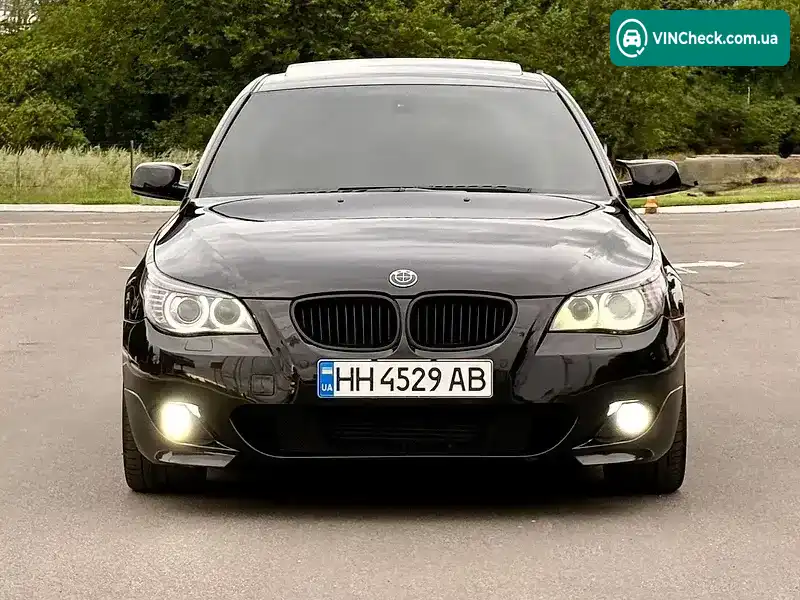 BMW 5 Series 2004, фото з оголошення 2 з 20, VIN WBANC71080B623226