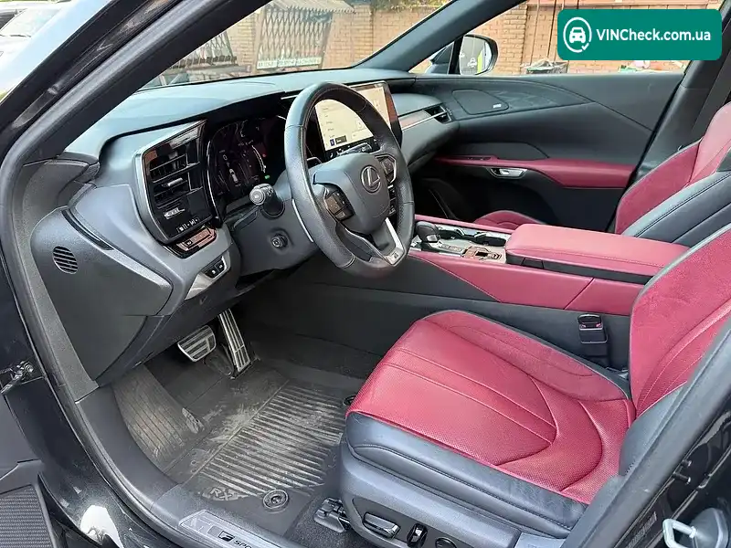 Lexus RX 2023, фото з оголошення 2 з 20, VIN 2T2BCMEA4PC006484