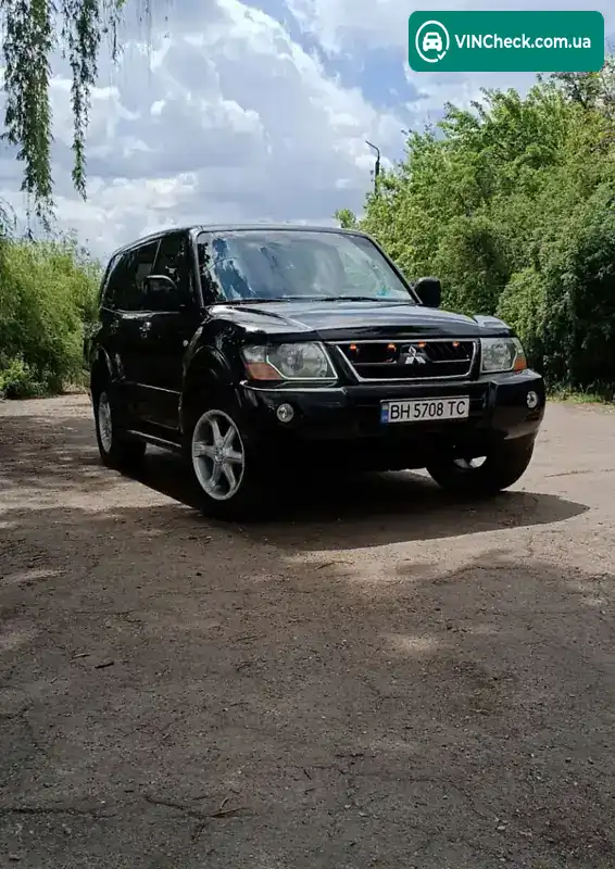 Mitsubishi Pajero 2004, фото з оголошення 1 з 21, VIN JMBLYV78W4J006284