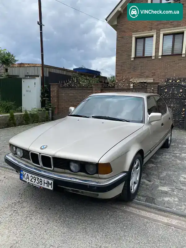 BMW 7 Series 1988, фото з оголошення 1 з 17, VIN WBAGA710303653260