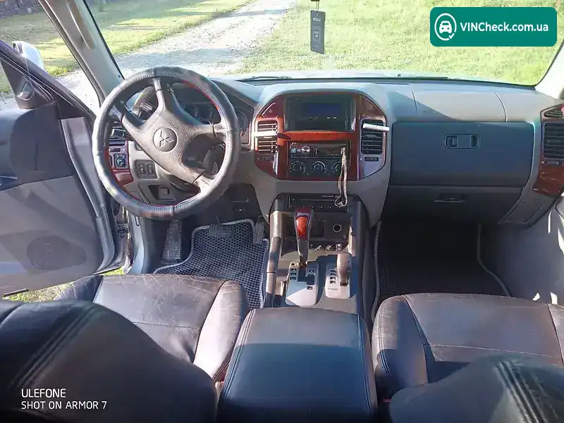 Mitsubishi Pajero 2005, фото з оголошення 1 з 20, VIN JMYLRV73W5J701746