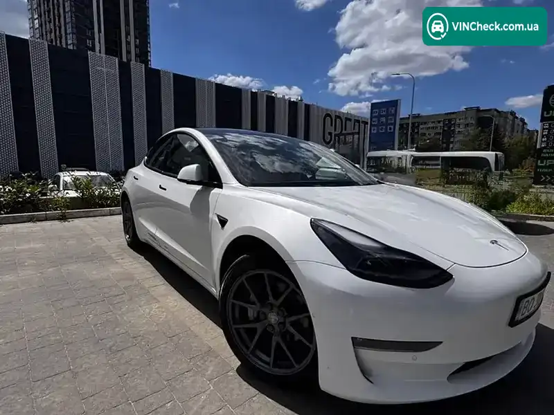 Tesla Model 3 2022, фото з оголошення 1 з 21, VIN 5YJ3E1EB3NF167329