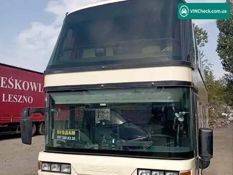 Neoplan N 117 1998, фото з оголошення 1 з 18, VIN WAG301172WPD26148