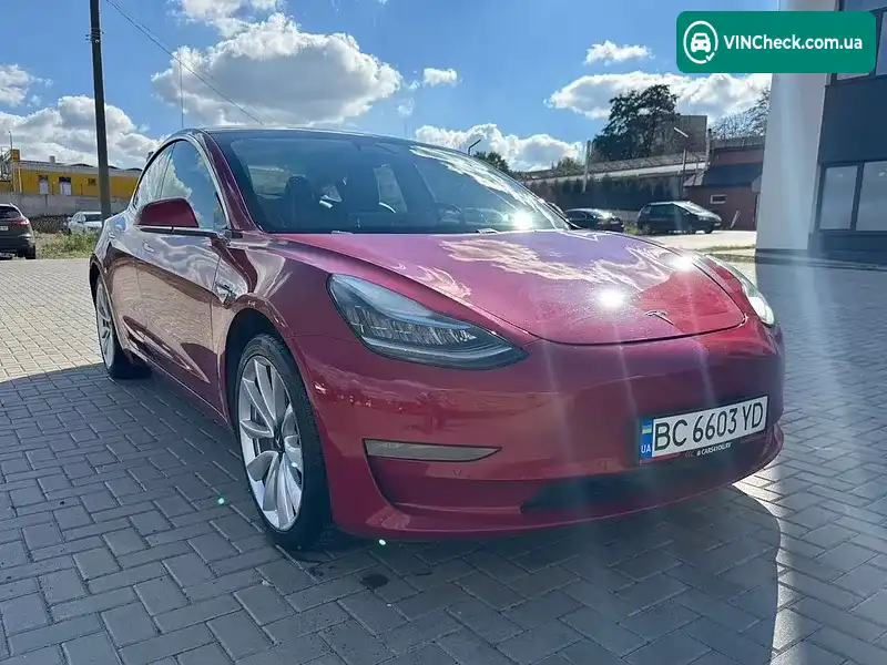 Tesla Model 3 2018, фото з оголошення 2 з 20, VIN 5YJ3E1EA5JF061742
