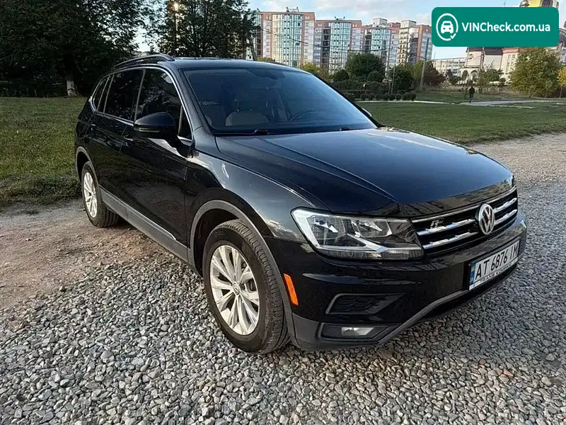 Volkswagen Tiguan 2017, фото з оголошення 1 з 20, VIN 3VV3B7AX9JM038905