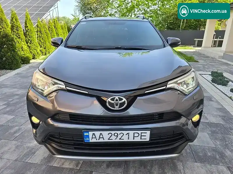 Toyota RAV4 2016, фото з оголошення 1 з 21, VIN JTMRBREV90D084547